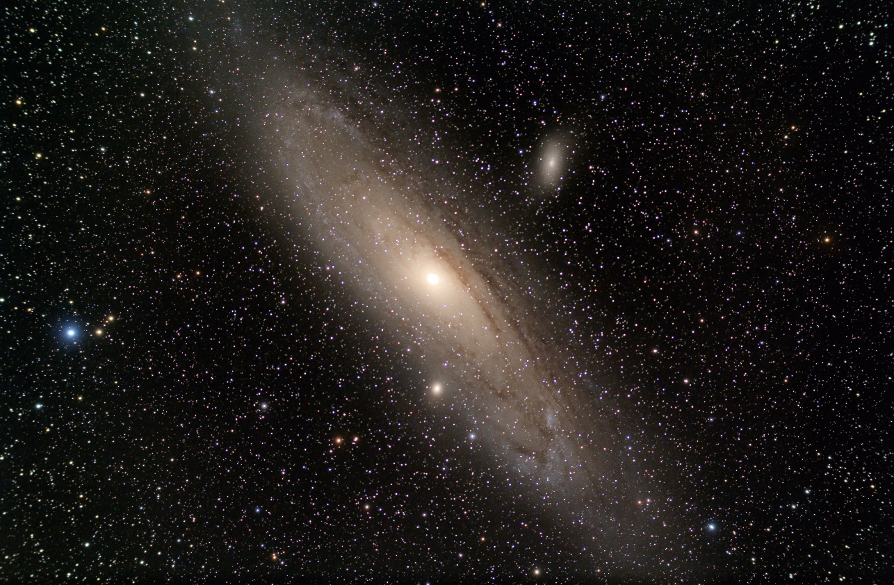 M_31_AndromedaGalaxy.jpg